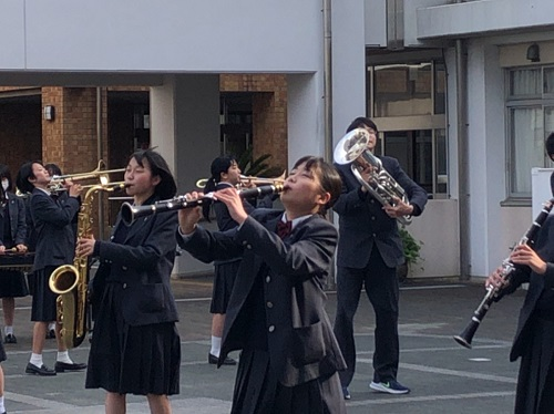 静岡県立藤枝西高校の制服写真画像まとめ・レビュー口コミ評判・生徒の着こなし・夏服冬服詳細情報