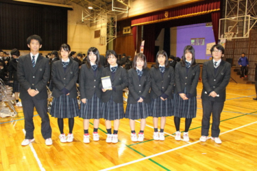 静岡県立伊東商業高校の制服写真画像まとめ・レビュー口コミ評判・生徒の着こなし・夏服冬服詳細情報