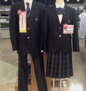 静岡県立伊東商業高校の制服写真画像まとめ・レビュー口コミ評判・生徒の着こなし・夏服冬服詳細情報