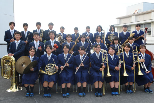 静岡県立浜松江之島高校の制服写真画像まとめ・レビュー口コミ評判・生徒の着こなし・夏服冬服詳細情報