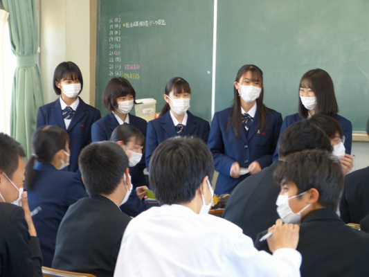 静岡県立榛原高校の制服写真画像まとめ・レビュー口コミ評判・生徒の着こなし・夏服冬服詳細情報