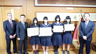 和歌山県立耐久高校の制服写真画像まとめ・レビュー口コミ評判・生徒の着こなし・夏服冬服詳細情報