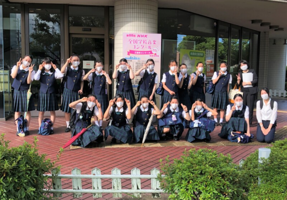 暁中学校・高校の制服写真画像まとめ・レビュー口コミ評判・生徒の着こなし・夏服冬服詳細情報（あかつきちゅうがっこう・あかつきこうとうがっこう）