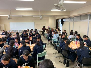 東京都立杉並高校の制服写真画像動画まとめ・レビュー口コミ評判・生徒の着こなし・夏服冬服詳細情報