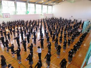 三重県立飯野高校の制服写真画像まとめ・レビュー口コミ評判・生徒の着こなし・夏服冬服詳細情報
