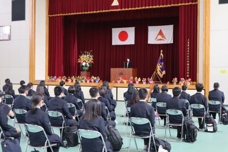 【2017年度新制服】三重県立あけぼの学園高校の制服写真画像まとめ・レビュー口コミ評判・生徒の着こなし・夏服冬服詳細情報