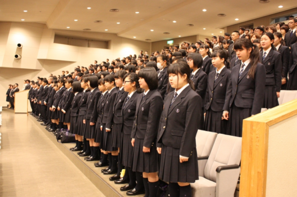 皇學館中学高校の制服写真画像まとめ・レビュー口コミ評判・生徒の着こなし・夏服冬服詳細情報