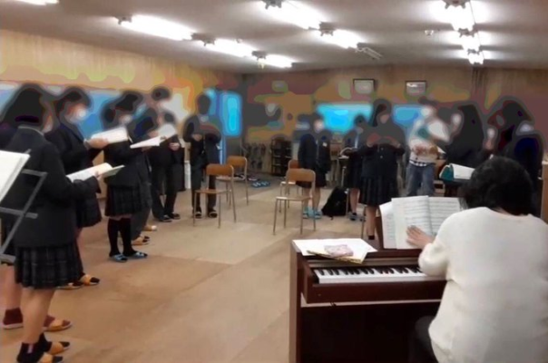 三重県立四日市南高校の制服写真画像まとめ・レビュー口コミ評判・生徒の着こなし・夏服冬服詳細情報