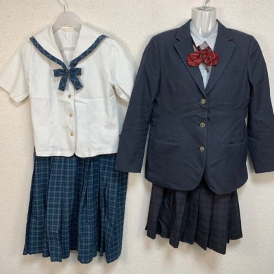 三重県立津商業高校の制服写真画像まとめ・レビュー口コミ評判・生徒の着こなし・夏服冬服詳細情報