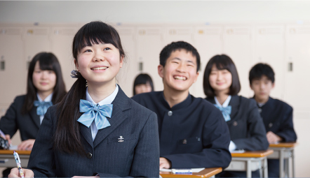 メリノール学院中学校・高校の制服写真画像まとめ・レビュー口コミ評判・生徒の着こなし・夏服冬服詳細情報(旧メリノール女子）