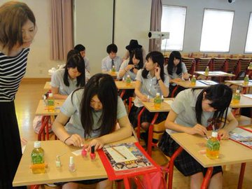 三重県立桑名西高校の制服写真画像まとめ・レビュー口コミ評判・生徒の着こなし・夏服冬服詳細情報