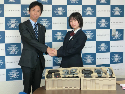 三重県立桑名工業高校の制服写真画像まとめ・レビュー口コミ評判・生徒の着こなし・夏服冬服詳細情報