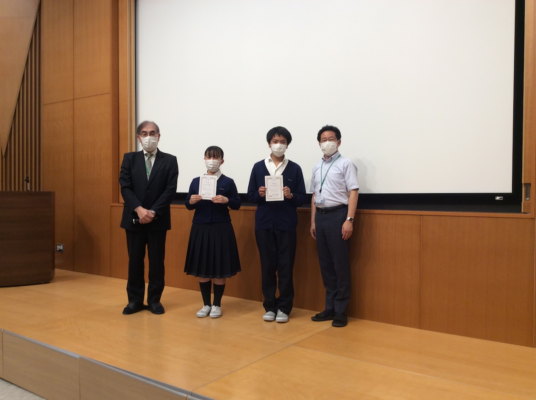 高槻中学高校の制服写真画像動画まとめ・レビュー口コミ評判・生徒の着こなし・夏服冬服詳細情報