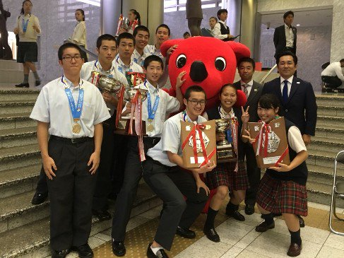 桜林高校の制服写真画像まとめ・レビュー口コミ評判・生徒の着こなし・夏服冬服詳細情報