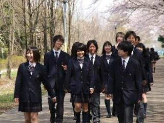 千葉県立柏の葉高校の制服写真画像まとめ・レビュー口コミ評判・生徒の着こなし・夏服冬服詳細情報
