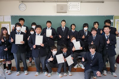 千葉県立鶴舞桜が丘高校の制服写真画像まとめ・レビュー口コミ評判・生徒の着こなし・夏服冬服詳細情報 千葉県立鶴舞桜が丘高校の制服写真画像まとめ・レビュー口コミ評判・生徒の着こなし・夏服冬服詳細情報