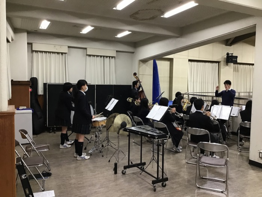 目黒学院中学校・高校の制服写真画像まとめ・レビュー口コミ評判・生徒の着こなし・夏服冬服詳細情報