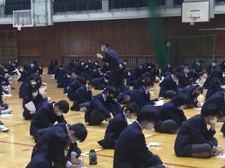 千葉県立犢橋高校の制服写真画像まとめ・レビュー口コミ評判・生徒の着こなし・夏服冬服詳細情報（こてはし）