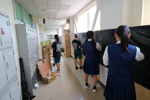 千葉県立検見川高校の制服写真画像まとめ・レビュー口コミ評判・生徒の着こなし・夏服冬服詳細情報