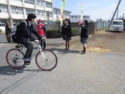 千葉県立市原緑高校の制服写真画像まとめ・レビュー口コミ評判・生徒の着こなし・夏服冬服詳細情報(いちはらみどりこうこう) 千葉県立市原緑高校の制服写真画像まとめ・レビュー口コミ評判・生徒の着こなし・夏服冬服詳細情報(いちはらみどりこうこう)