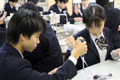 千葉県立市原緑高校の制服写真画像まとめ・レビュー口コミ評判・生徒の着こなし・夏服冬服詳細情報（いちはらみどりこうこう）