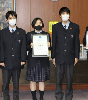 麗澤中学・麗澤高校の制服写真画像まとめ・レビュー口コミ評判・生徒の着こなし・夏服冬服詳細情報（れいたく）