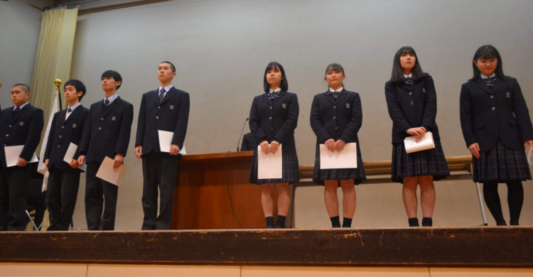 麗澤中学・麗澤高校の制服写真画像まとめ・レビュー口コミ評判・生徒の着こなし・夏服冬服詳細情報（れいたく）