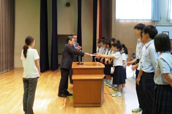 昭和学院秀英中学高校の制服写真画像まとめ・レビュー口コミ評判・生徒の着こなし・夏服冬服詳細情報
