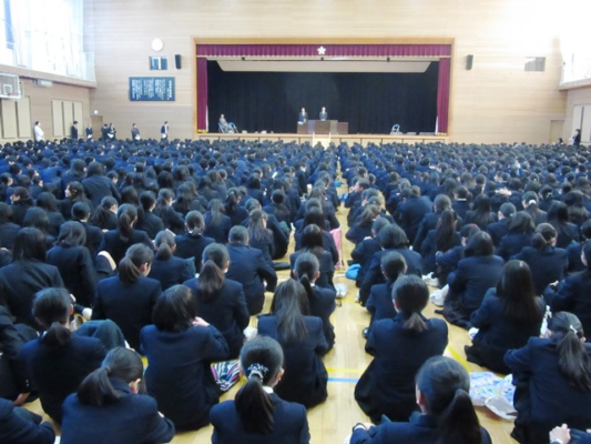 東邦大学付属東邦中学高校の制服写真画像動画まとめ・レビュー口コミ評判・生徒の着こなし・夏服冬服詳細情報