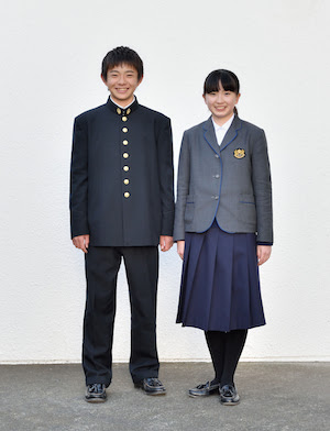 暁星国際小中高校の制服写真画像動画まとめ・レビュー口コミ評判・生徒の着こなし・夏服冬服詳細情報