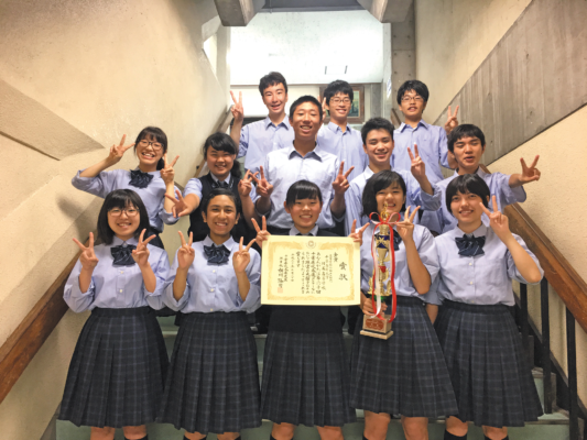 千葉商科大学付属高校の制服写真画像まとめ・レビュー口コミ評判・生徒の着こなし・夏服冬服詳細情報
