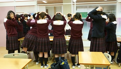 水戸女子高校の制服写真画像まとめ レビュー口コミ評判 生徒の着こなし 夏服冬服詳細情報 制服グラム 全国中学校高等学校制服検索