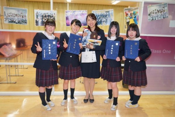 水戸女子高校の制服写真画像まとめ レビュー口コミ評判 生徒の着こなし 夏服冬服詳細情報 制服グラム 全国中学校高等学校制服検索