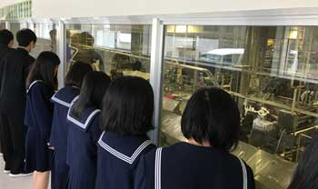 【2013閉校】茨城県立太田第二高校の制服写真画像まとめ・レビュー口コミ評判・生徒の着こなし・夏服冬服詳細情報。ありし日の制服姿の画像。