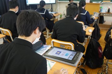 茨城県立麻生高校の制服写真画像まとめ・レビュー口コミ評判・生徒の着こなし・夏服冬服詳細情報