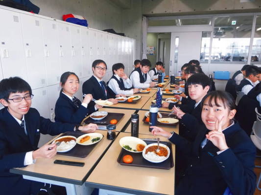 東京都市大等々力中学高校の制服詳細/画像まとめ/口コミ・評判・中高制服ちがい等（とどろき）