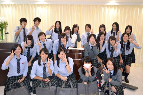 茨城県立中央高校の制服写真画像まとめ・レビュー口コミ評判・生徒の着こなし・夏服冬服詳細情報