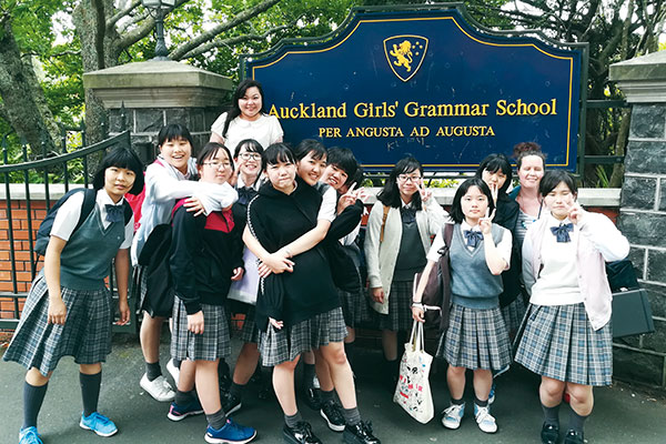 神田女学園中学校・高校の制服写真画像まとめ・レビュー口コミ評判・生徒の着こなし・夏服冬服詳細情報