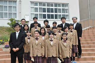 梅光学院中学校・高校の制服写真画像まとめ・レビュー口コミ評判・生徒の着こなし・夏服冬服詳細情報│全国中高制服グラム-全国47都道府県の中学校高等学校制服 検索口コミ-