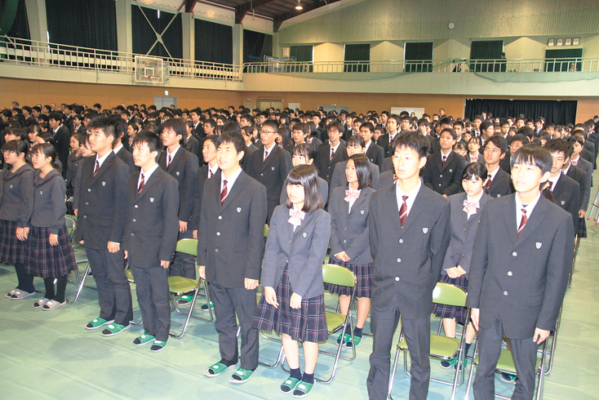 山口県立高森みどり中学校/高森高校の制服写真画像まとめ・レビュー口コミ評判・生徒の着こなし・夏服冬服詳細情報