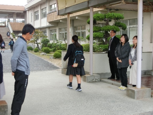 山口県立宇部中央高校の制服写真画像まとめ・レビュー口コミ評判・生徒の着こなし・夏服冬服詳細情報