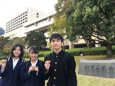 山口県立下関西高校の制服写真画像まとめ・レビュー口コミ評判・生徒の着こなし・夏服冬服詳細情報