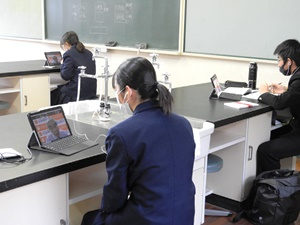 山口県立小野田高校の制服写真画像まとめ・レビュー口コミ評判・生徒の着こなし・夏服冬服詳細情報