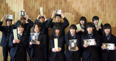 下関市立下関商業高校の制服写真画像まとめ・レビュー口コミ評判・生徒の着こなし・夏服冬服詳細情報