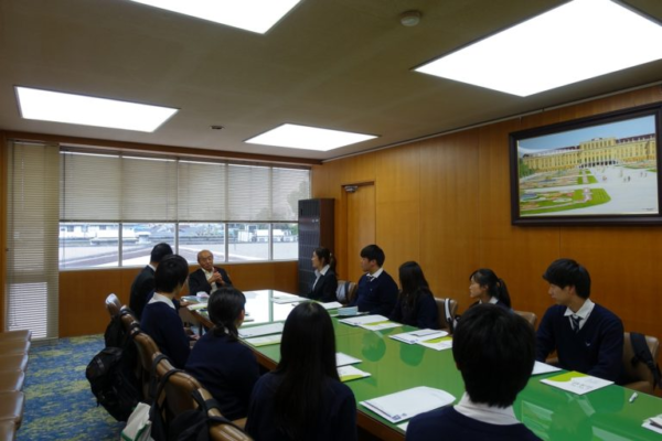 大阪府立懐風館高校の制服・着こなし評判・制服ランキング