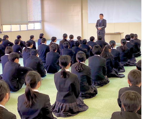 高水高校・高水高校付属中学校の制服写真画像まとめ・レビュー口コミ評判・生徒の着こなし・夏服冬服詳細情報