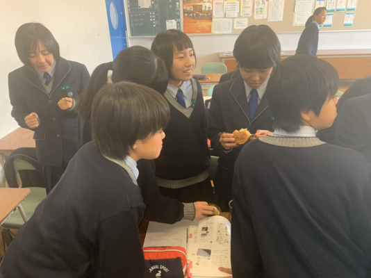 高川学園高校・高川学園中学校の制服写真画像まとめ・レビュー口コミ評判・生徒の着こなし・夏服冬服詳細情報