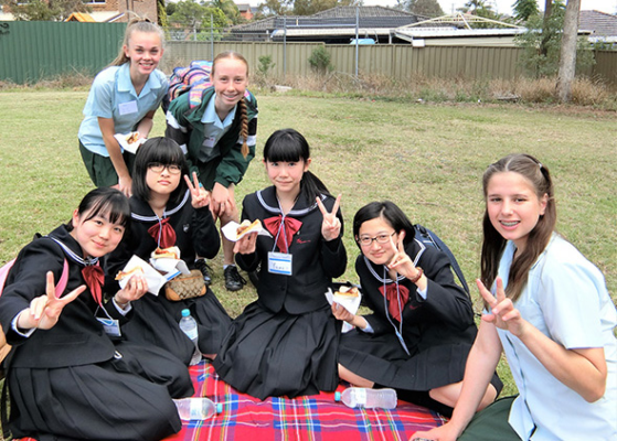 栄東中学校・高等学校 テニス部用服-