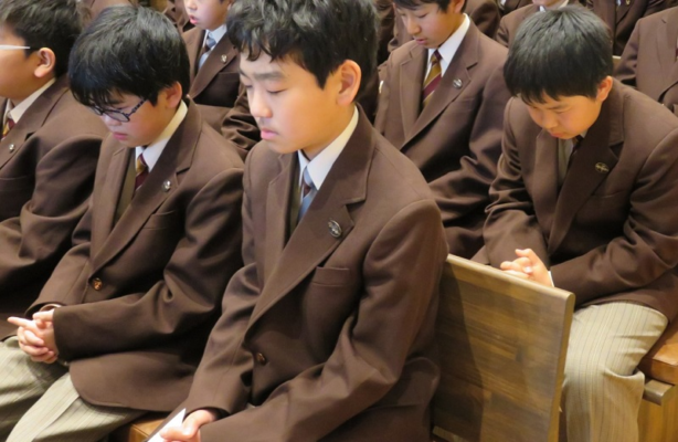 浦和ルーテル学院小中高の制服写真画像動画まとめ・レビュー口コミ評判・生徒の着こなし・夏服冬服詳細情報