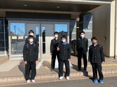 埼玉県立松山高校の制服写真画像まとめ・レビュー口コミ評判・生徒の着こなし・夏服冬服詳細情報
